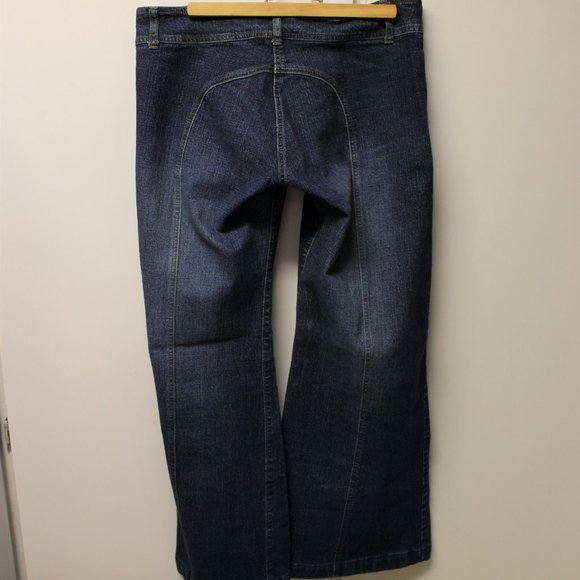 Armor Flared Jeans - Picture 2 of 3